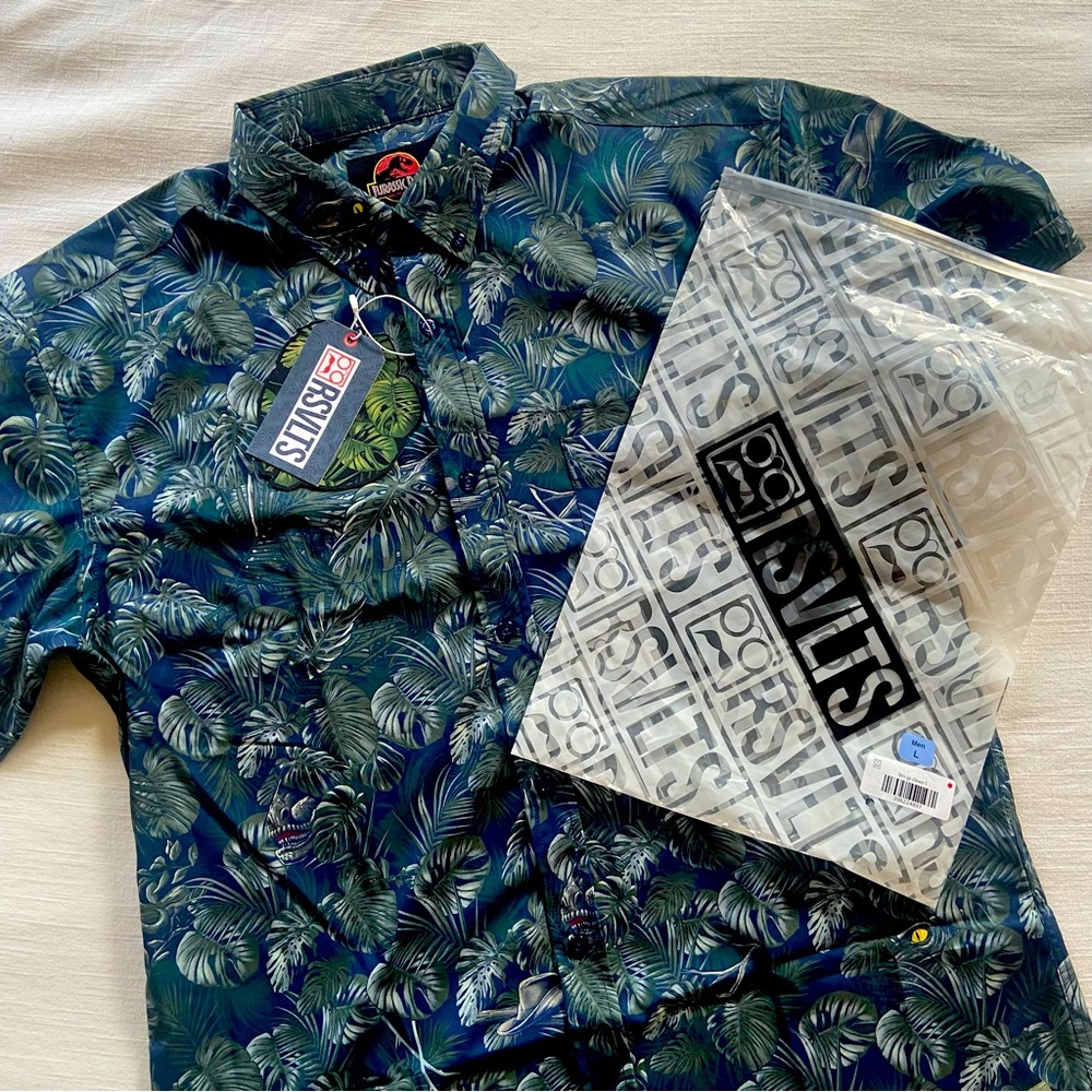 NWT Jurassic Park “Clever Girl” RSVLTS shirt